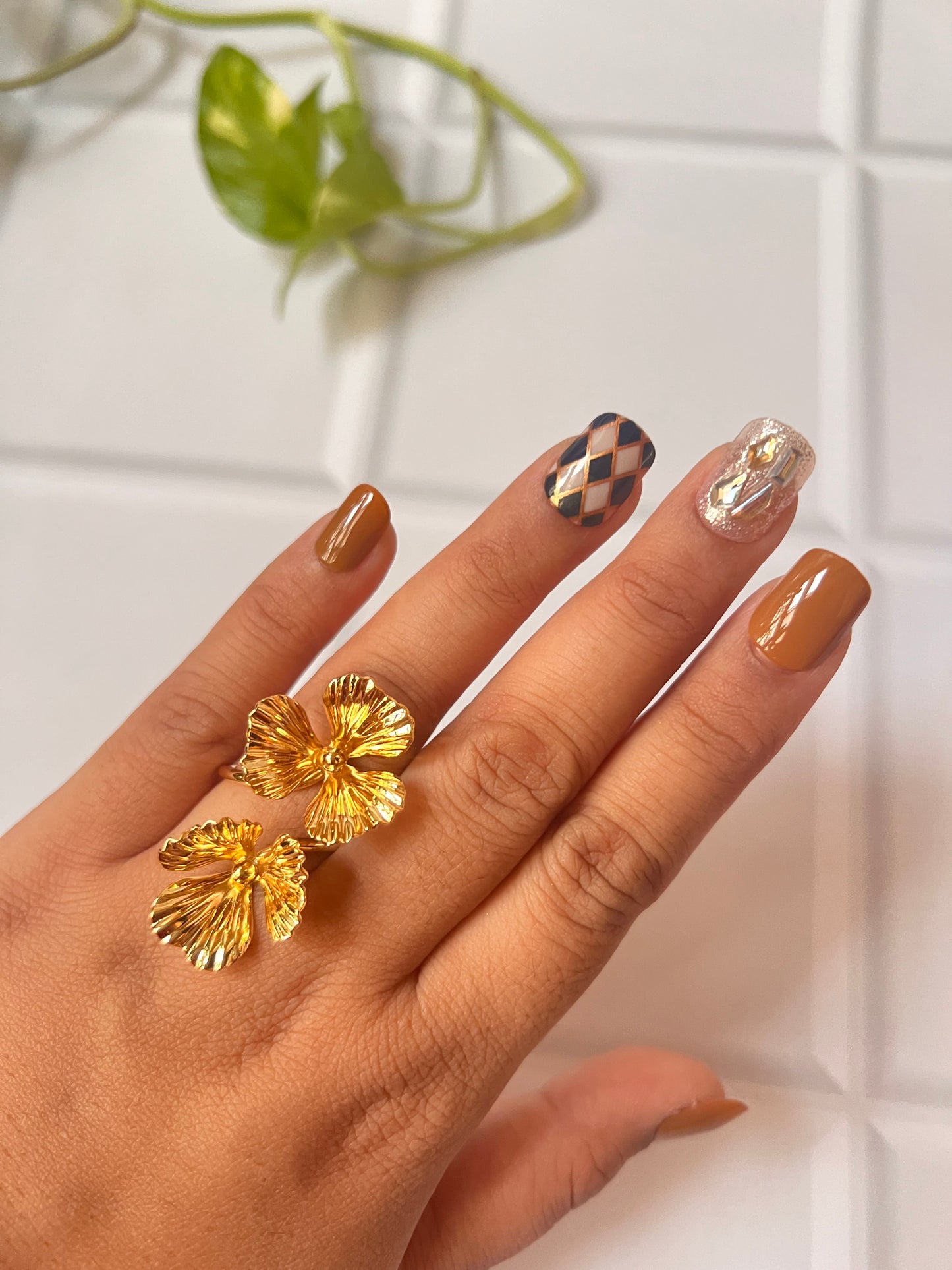 Mella Floral Ring