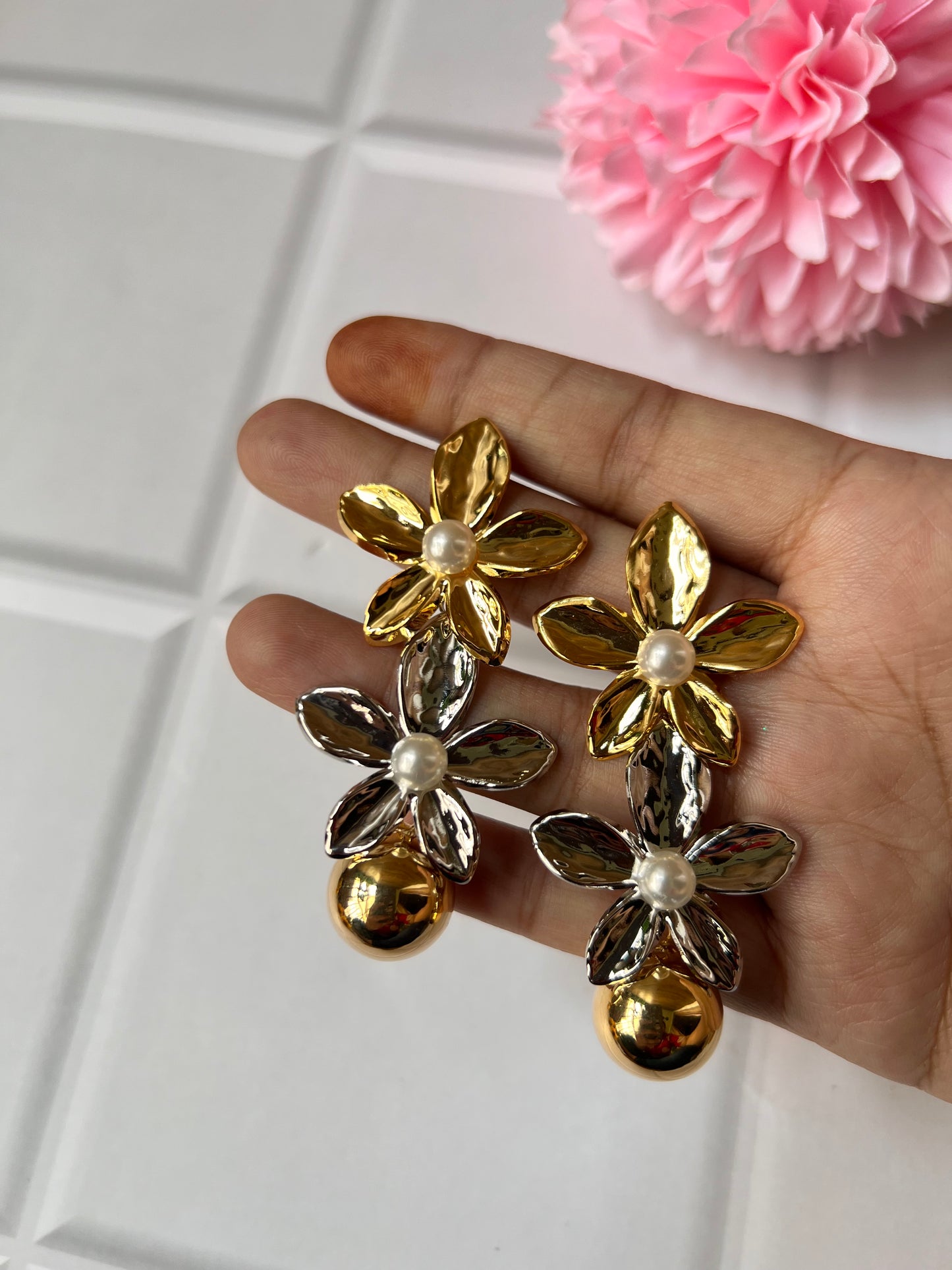 Dual floral Danglers