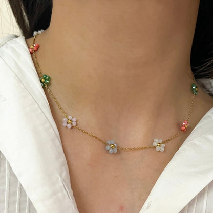 Poppy Necklace