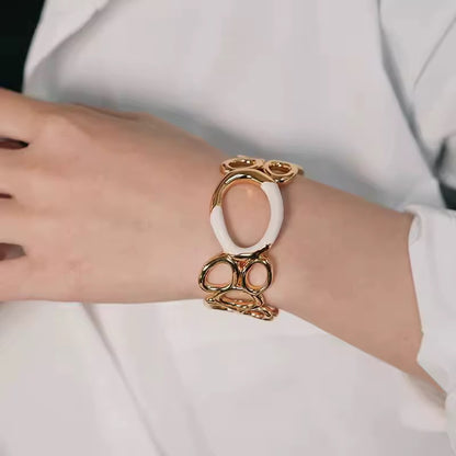 Bella Cuffs
