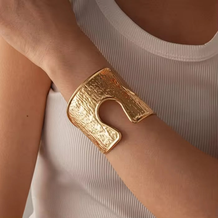 Paradox Cuff