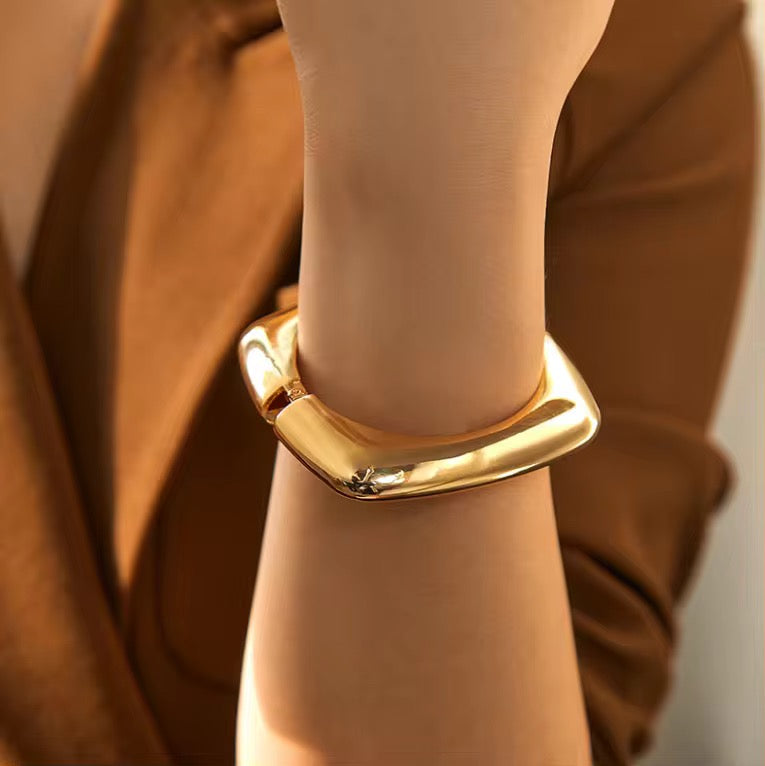 Zeena Cuff