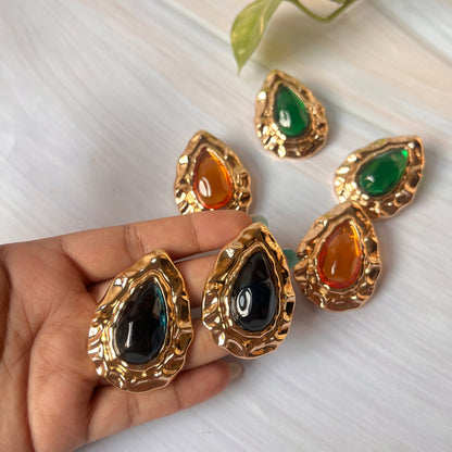Tilak Studs