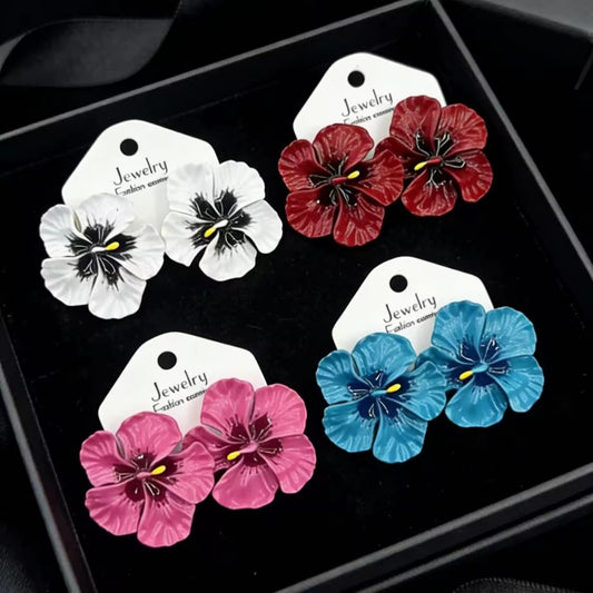 Pretty Bloom Studs