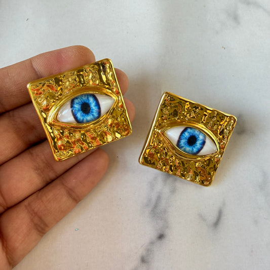 Eye Love Studs