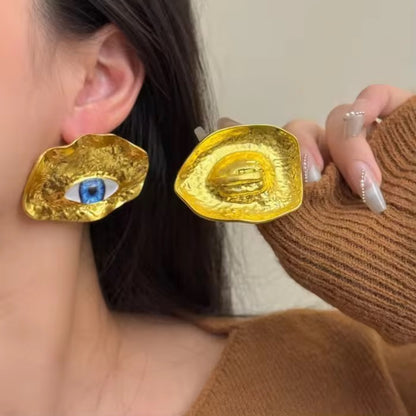 Netro Eye Studs