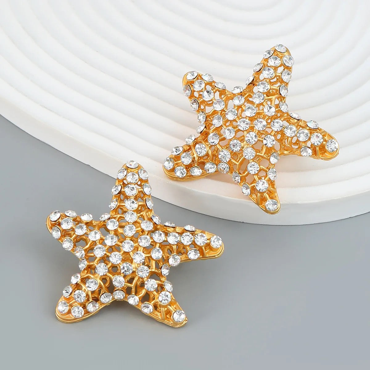 Alice Star Studs