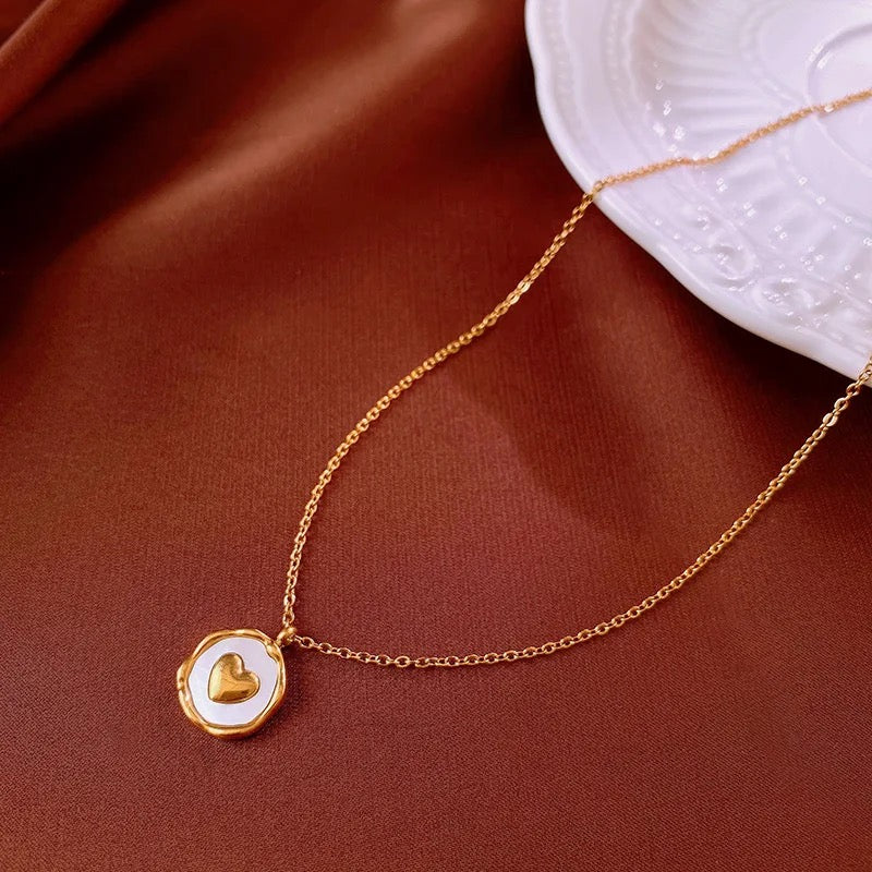 Dainty Mop Necklace