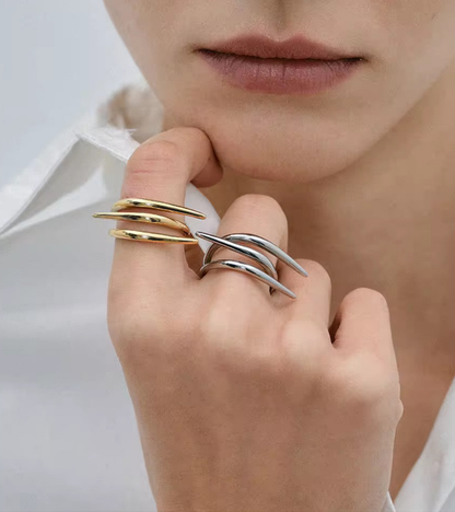 Kriss Kross Ring