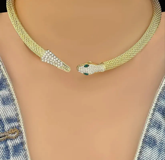 Serpent Hasli Choker