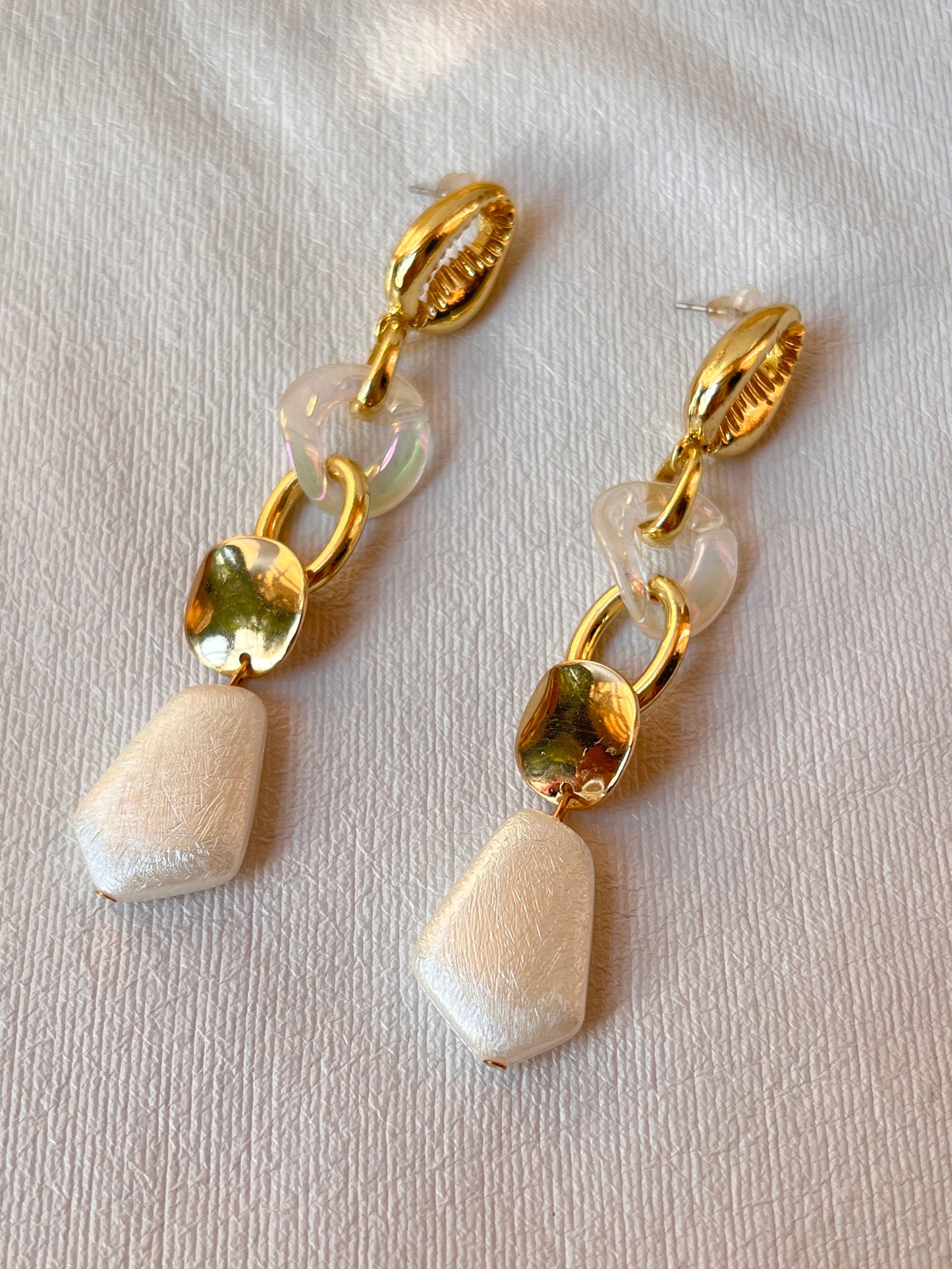 Shell Sharlet Earrings