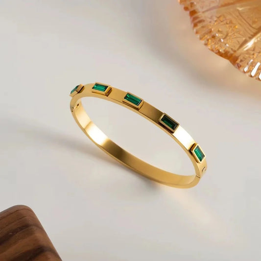 Petra Emerald Bracelet