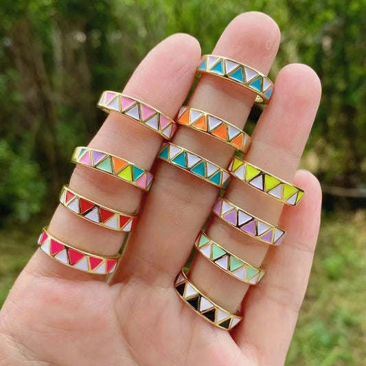 ZigZag Rings