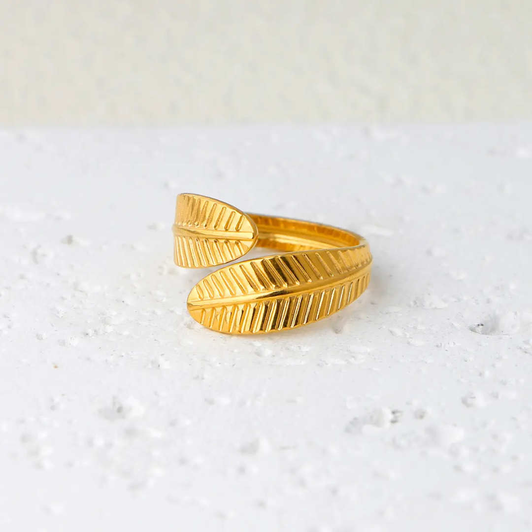 Leaflet Ring