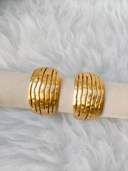 Ella Cuff
