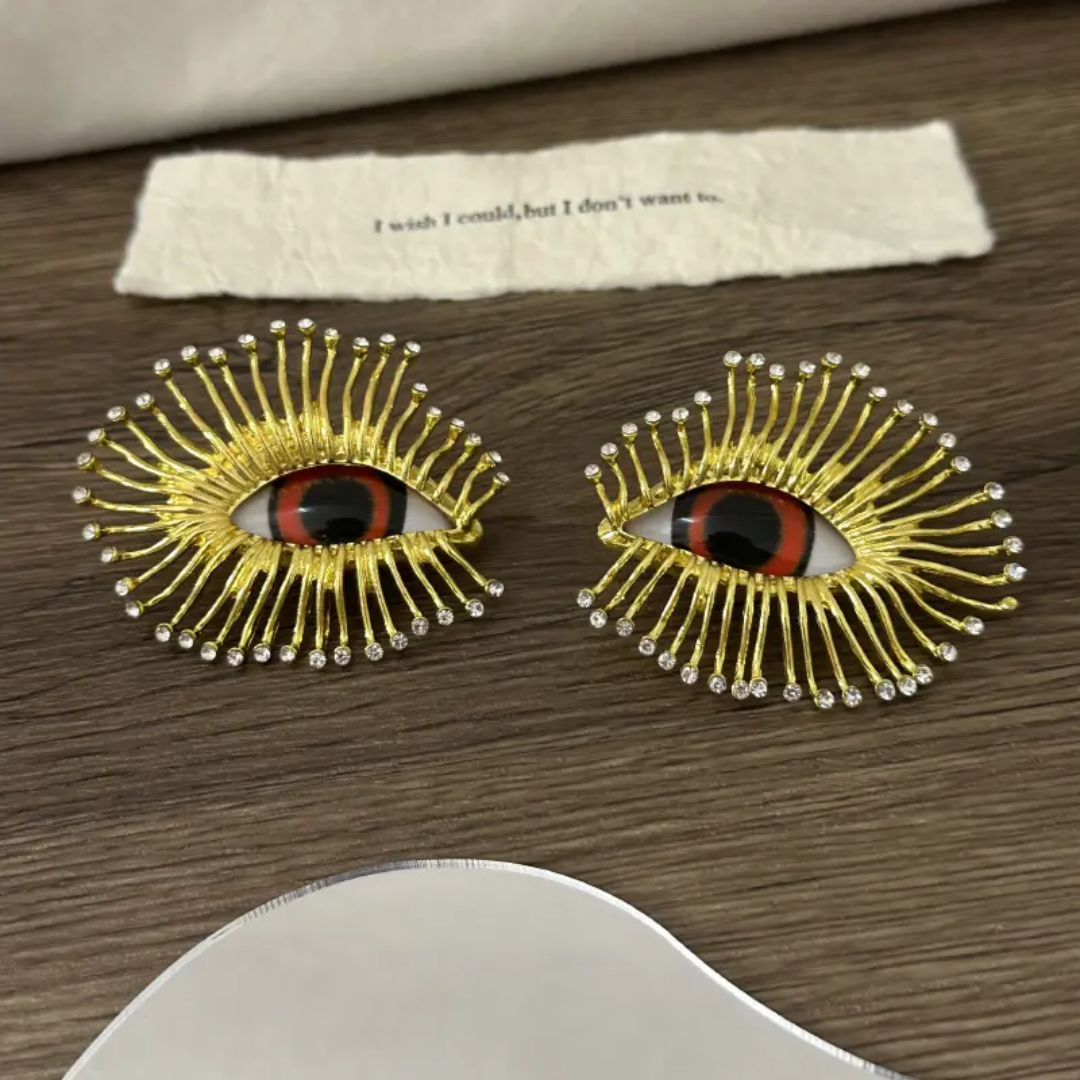 Alsa Eye Studs