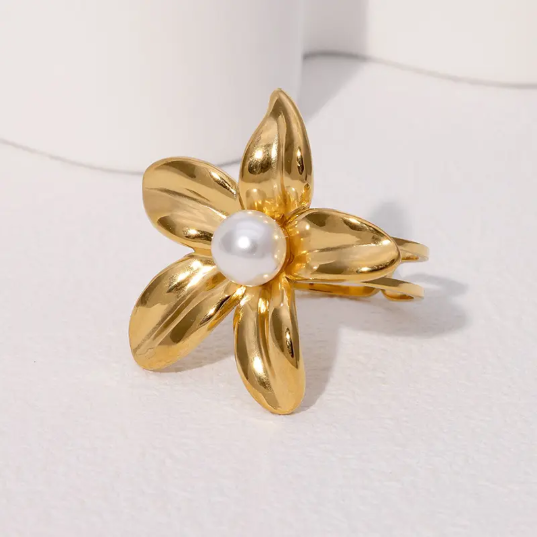Queen Ring