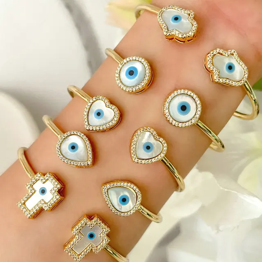 Perra Evil eye Handcuff