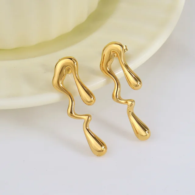 Stella earrings