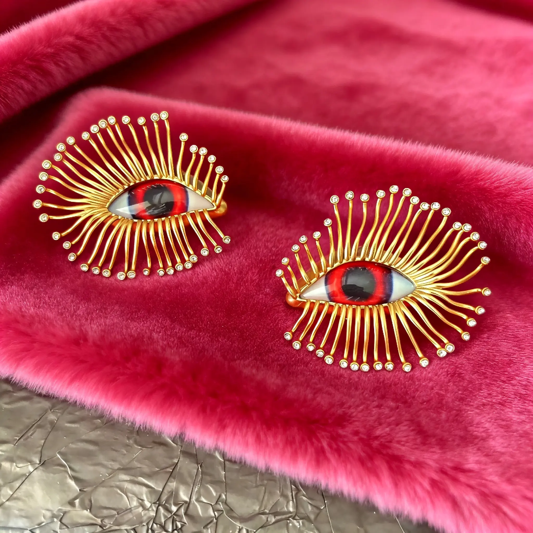 Alsa Eye Studs