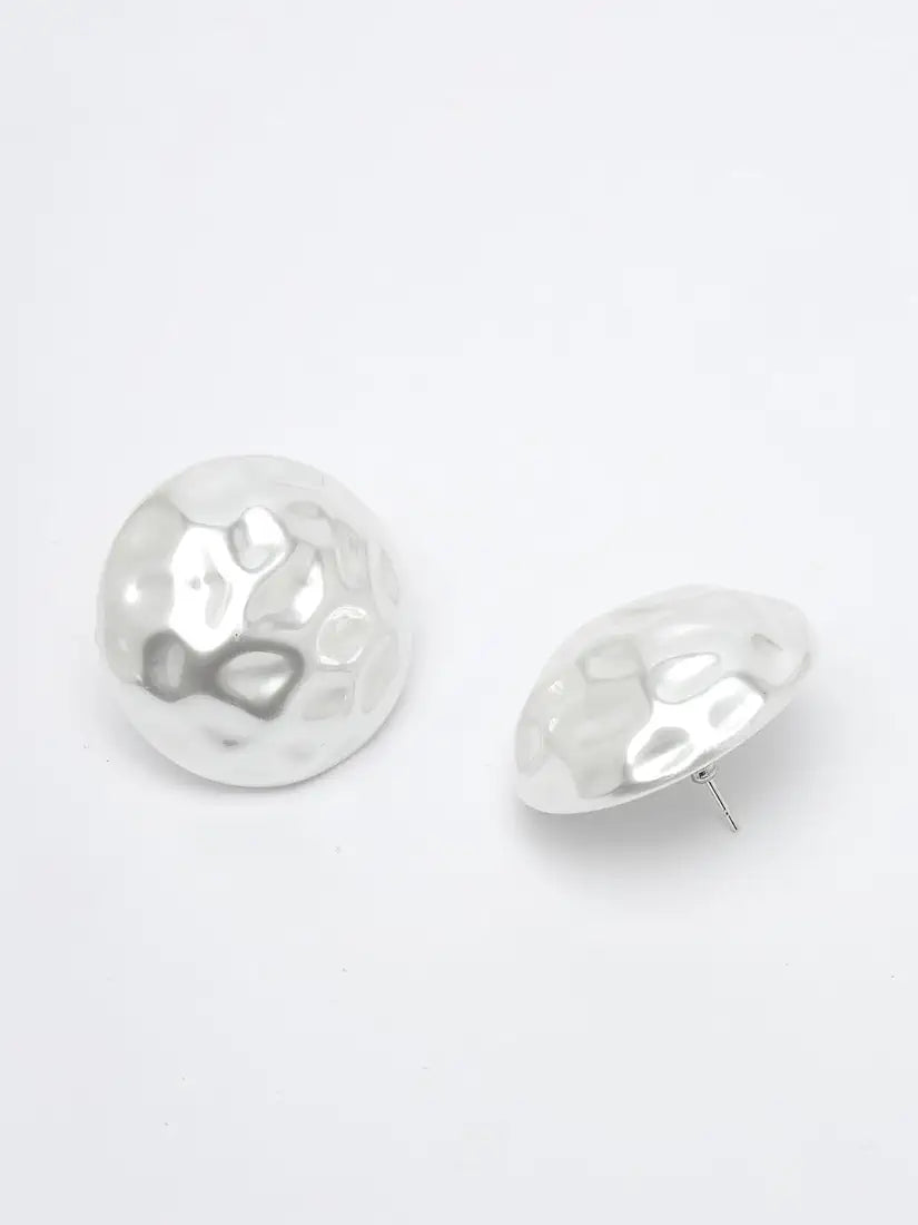 Moon Studs