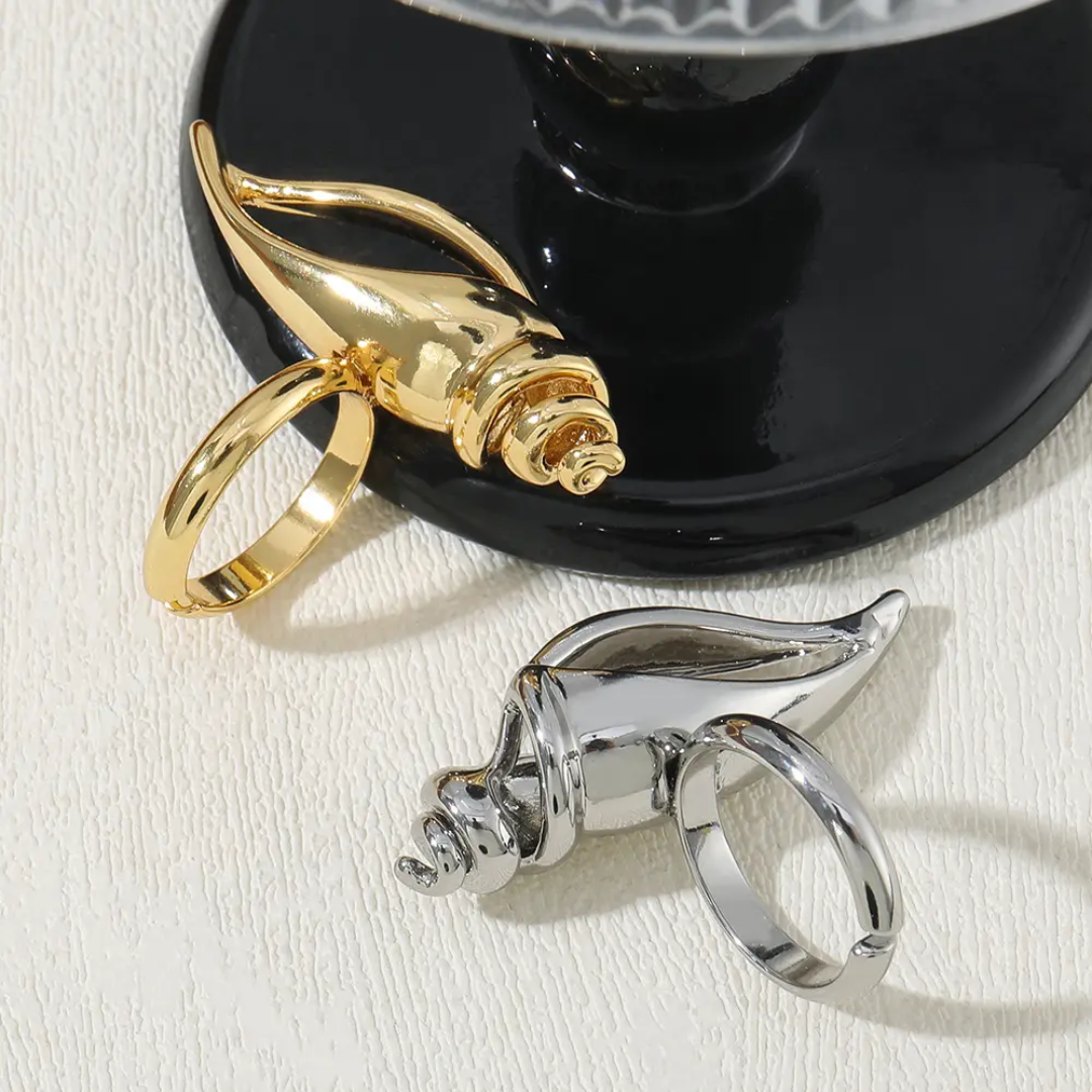 Conch Ring - Golden